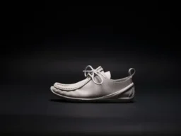 ECCO.kollektive 2026年秋冬コレクションが遂に完成！世界で活躍する3名のクリエイターによる限定アイテムが8月21日発売