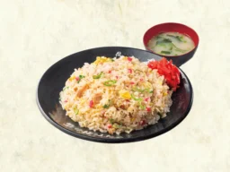 「伝説のすた丼屋」に50年以上の歴史を持つ『チャーハン』が期間限定で復活！全7種のラインナップで2026年8月31日より全国販売開始！