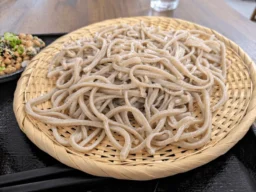 月曜日だけの特別な味わい！江戸川橋に若き料理人が手掛ける十割蕎麦「蕎麦日和」がオープン