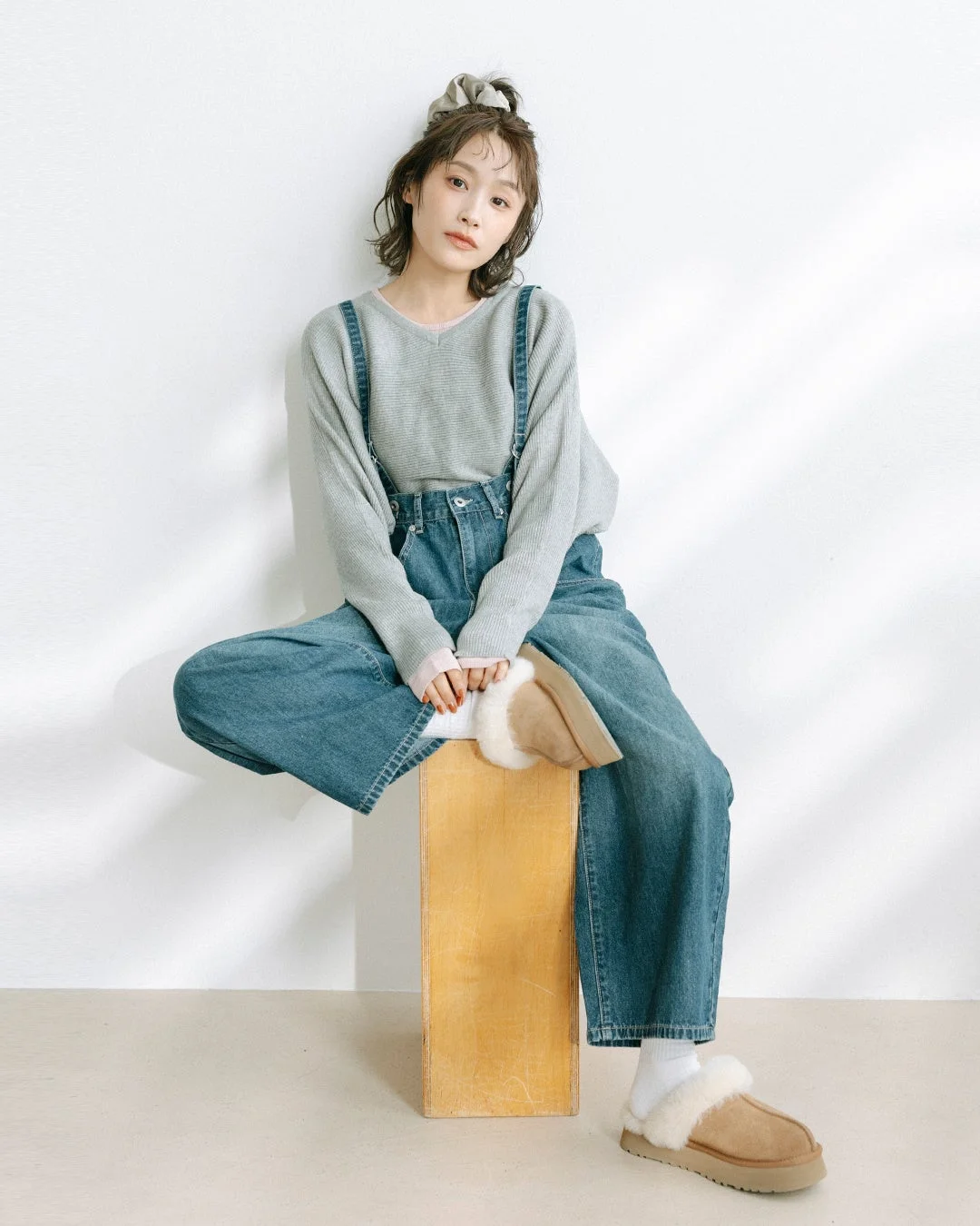 高橋愛さんが着こなすcocaの秋新作スタイルが登場!飾らない自分らしさを楽しむ注目コーデをチェック