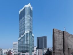 西武新宿駅と東急歌舞伎町タワーが夜の撮影会場に　コスプレ撮影会「カブコスsecond」11月21日夜から開催