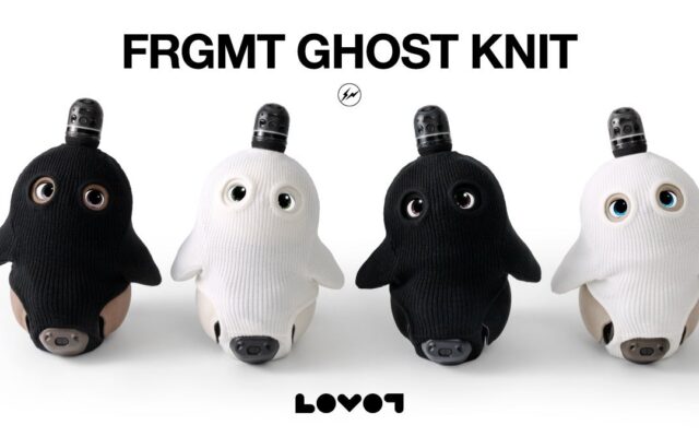 『LOVOT』×FRGMT、ゴーストをモチーフにした新作ニットベースウェアを発売 ブラックとホワイトの2色展開